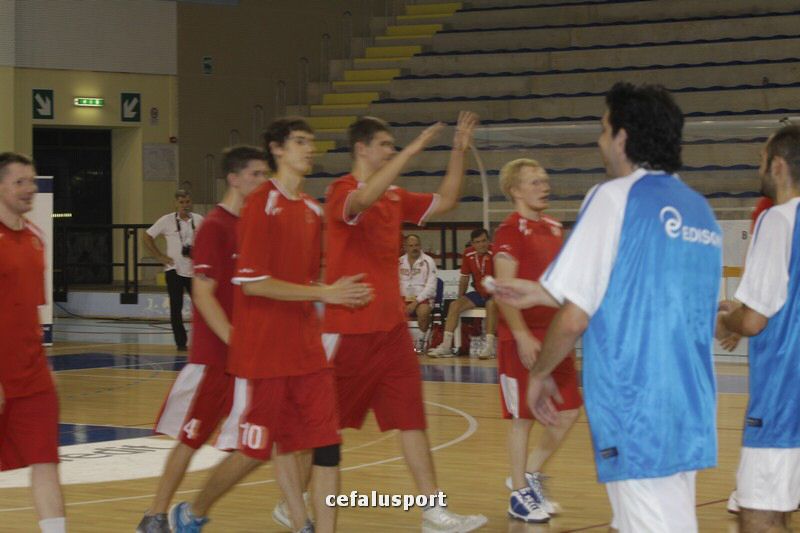 110915 sport 391_tn.jpg